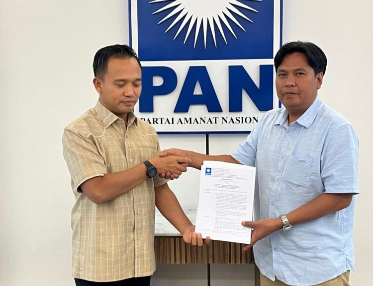 M. Waes Al Qarni Ditetapkan DPP PAN sebagai Pimpinan DPRD Lombok Timur