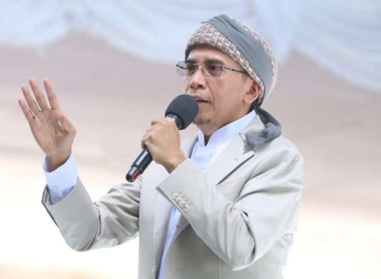 Viral Video TGB Ajak Warga Lombok Timur Pilih Paslon Luthfi-Wahid