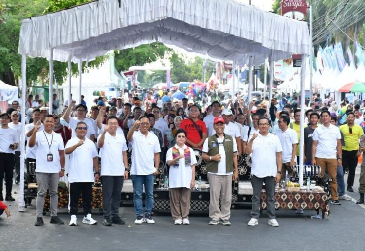 Meriah Kegiatan Bulan Inklusi Keuangan di Lotim