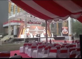 Kantor Bupati Lotim Becek Habis Hujan Lebat Sebelum Debat, Publik Pertanyakan Dana Ratusan Juta 