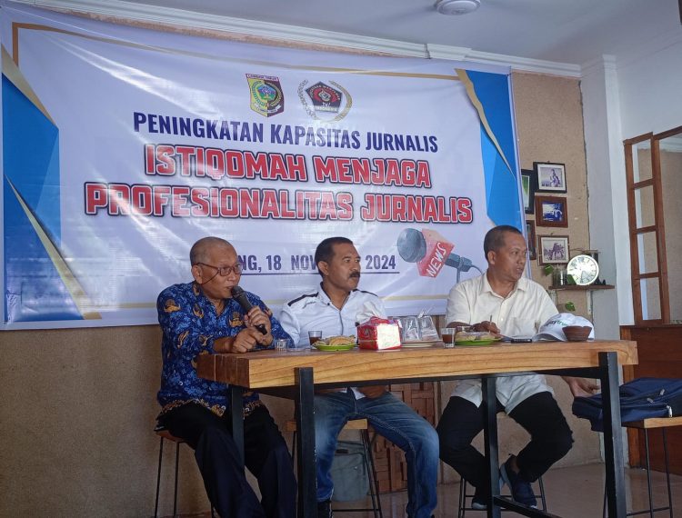 Tingkatkan Profesionalisme Jurnalis, PWI Lombok Timur Gelar Pelatihan Jurnalis