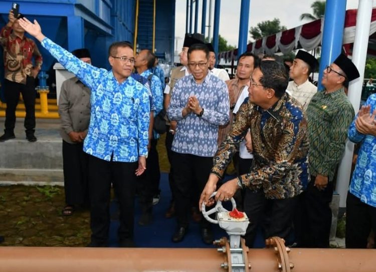 Bupati Lotim Resmikan Proyek Air Minum Senilai Rp 120 Milyar