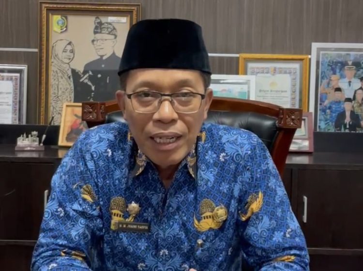 Ramai Nomor WhatsApp Pejabat Lotim Dihack