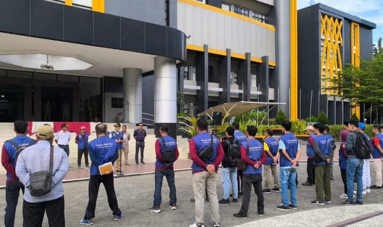 Optimalkan PAD, Wabub Lotim Lepas Tim Satgas PAM MBLB