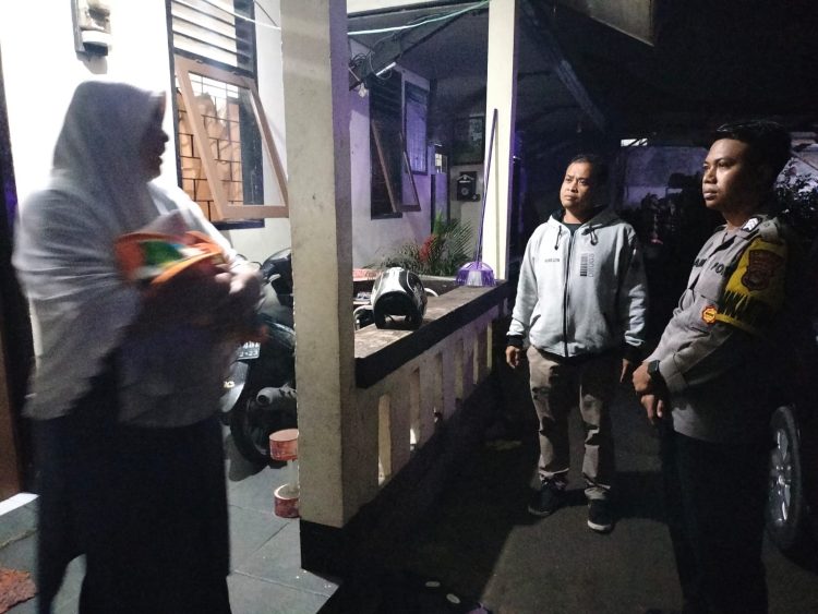 Bayi Umur 5 Jam Dibuang Orang Tuanya di Berugak Masjid Lombok Timur
