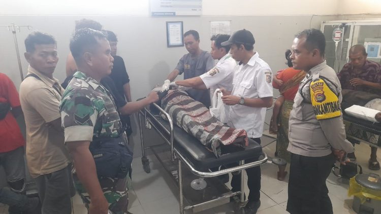 Wisatawan Asing Asal Inggris Meninggal di Pantai Pink Lotim