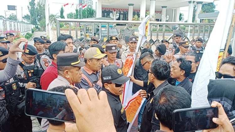 Dibalik Aksi, Pokir Dewan Lotim Disorot dari DBHCHT