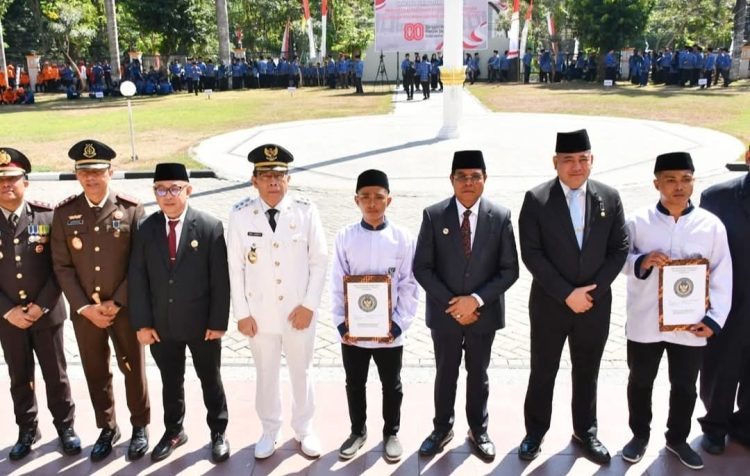 Bupati H. Iron, Absen Jadi Inspektur Upacara HUT RI ke-80