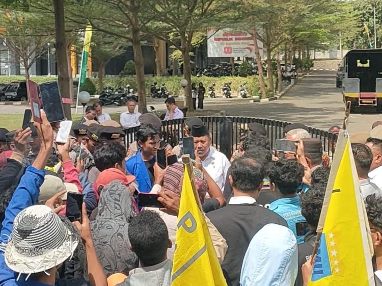 Kadis PMD Lotim Akan Tindaklanjuti Dugaan Pungli di Desa Sekaroh