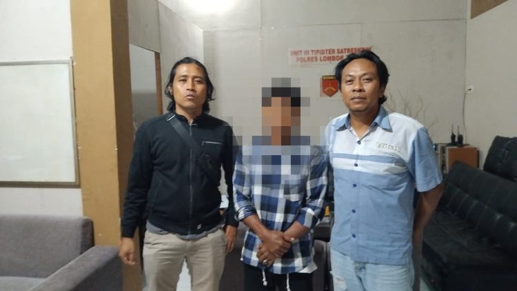 Buron ke Negeri Jiran, Kadus di Lotim Diborgol Polisi Saat Tonton Rona-rona