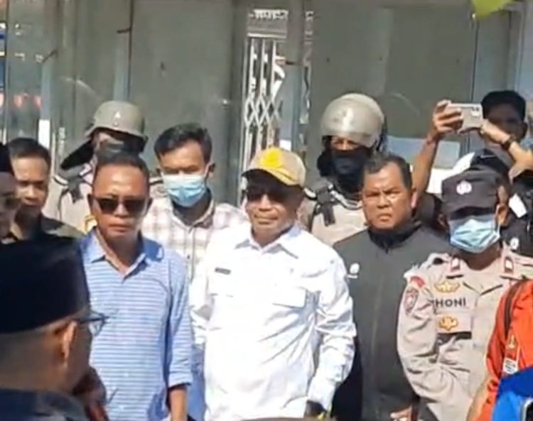 Sekwan Lotim Tegaskan Pencopotan Dirinya Kewenangan Bupati
