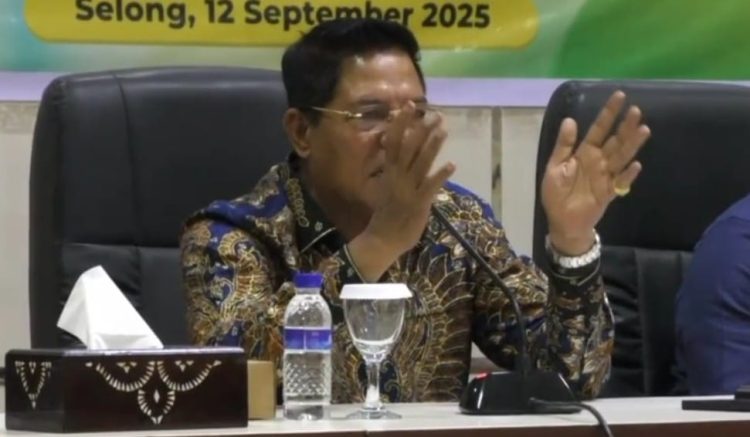 Bupati Lotim Iron Murka dengan Calo Proposal
