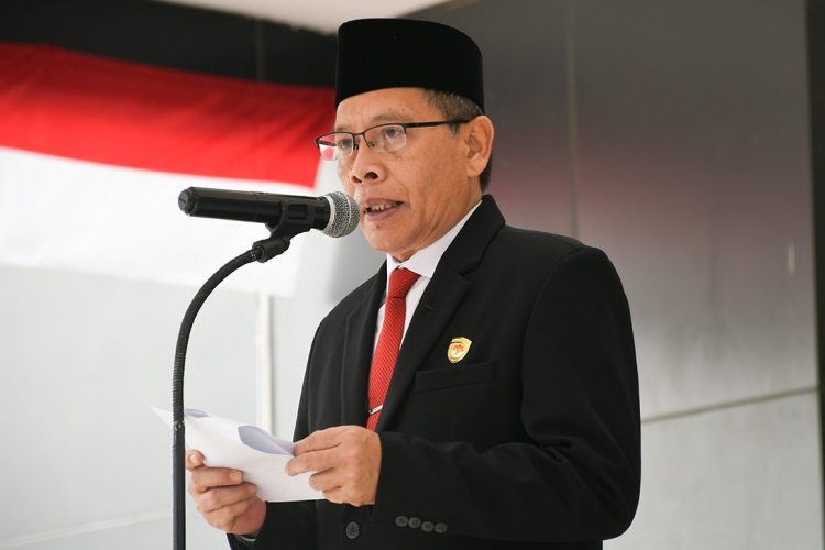 Wakil Bupati Lotim Irup Upacara Hari Pahlawan