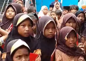 Viral Siswa di Kecamatan Keruak Demo Dapur MBG