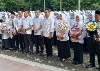 10.988 Orang Honorer di Lotim Bersuka Cita Terima SK PPPK Paruh Waktu