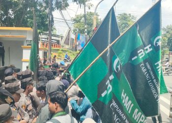 HMI Lotim Ingatkan 11 Pejabat Persiapkan Diri Masuk Jeruji Besi