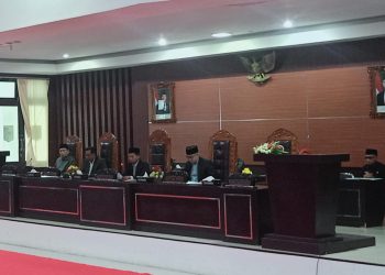 DPRD dan Pemkab Lotim Tetapkan Dua Perda Strategis, Lindungi Masyarakat Adat dan Dorong Pariwisata