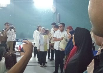 Pemkab Lotim Salurkan Bantuan Sembako Rp30 Miliar