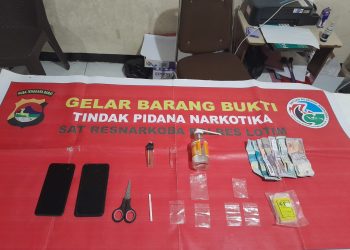Digerebek Tengah Malam, Terduga Pengedar Sabu di Terara Ditangkap Polisi