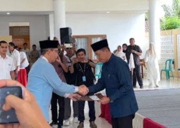 Bupati Lotim Tetapkan Kembali Juaini Taofik sebagai Sekda untuk Lima Tahun ke Depan