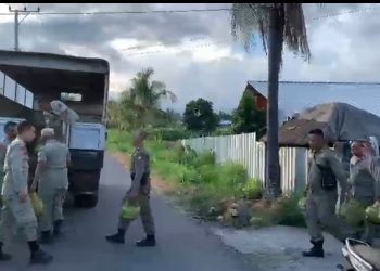 Pol. PP Lotim Sisir Kandang Ayam Milik Anggota DPRD Gunakan LPG Bersubsidi