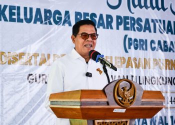 Bupati Lotim Hadiri Halal Bihalal PGRI Selong, Soroti Pertumbuhan Ekonomi dan Program MBG