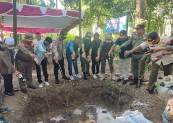 Pemkab Lotim Musnahkan Sebanyak Ribuan Liter Miras