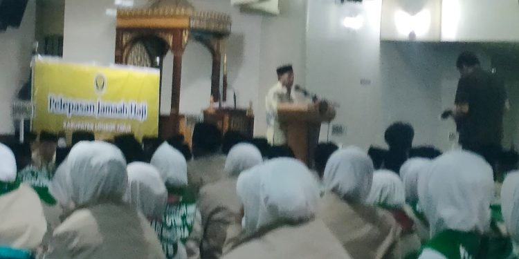 Bupati Lotim Lepas CJH kloter pertama