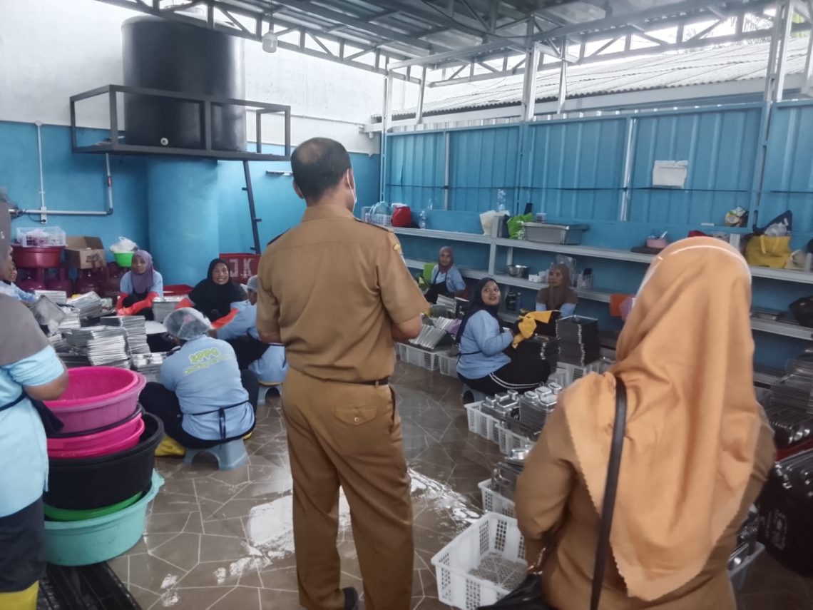 Dugaan Ulat di Menu MBG di Lenek, Satgas Lotim Turun Langsung ke Lapangan