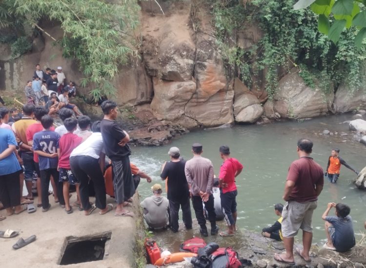 Diduga Terpeleset dari Tebing, Bocah 10 Tahun di Lotim Meninggal