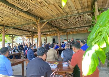 Sekjen Partai Demokrat Konsolidasi Kader di Sembalun