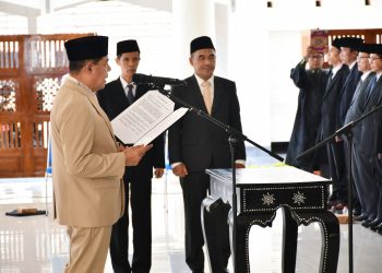 Bupati Lotim Berikan PR ke Pj Kades