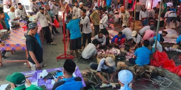Tradisi Kurban Massal Kelayu, 40 Sapi Disembelih untuk Ribuan Warga