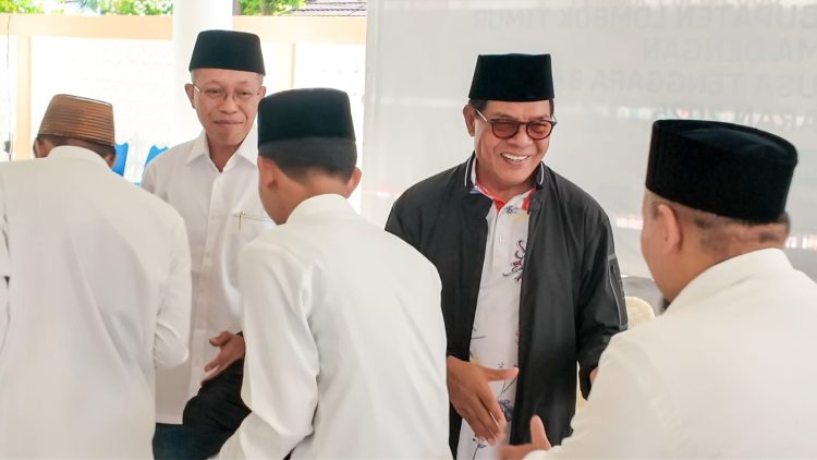Bupati Lotim Lepas Kafilah MTQ, Targetkan Juara Tiga Besar