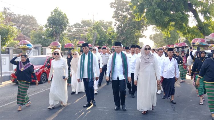 1.448 Dulang Semarakkan Tahun Baru Islam di Lotim