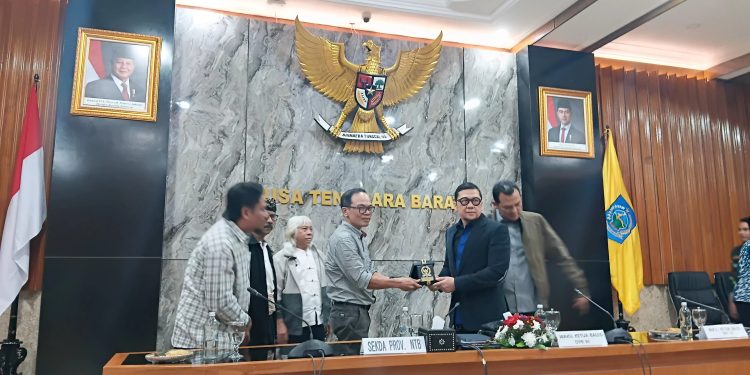 RUU Masyarakat Adat Dinilai Mendesak, WALHI NTB Desak Disahkan