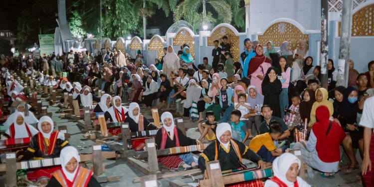 Karnaval Tenun Jadi Ikon, Alunan Budaya Pringgasela 2026 Usung Spirit Perempuan