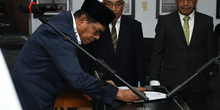 Pejabat Lotim Jangan Anti Kritik dan Berhati-hati Dengan Kebijakan