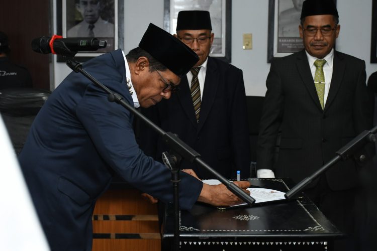 Pejabat Lotim Jangan Anti Kritik dan Berhati-hati Dengan Kebijakan