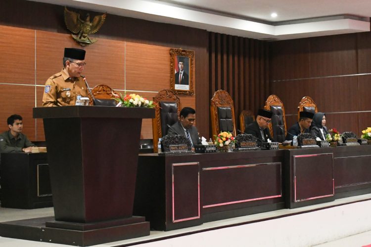Eksekutif Ajukan Dua Raperda ke Legislatif Lotim