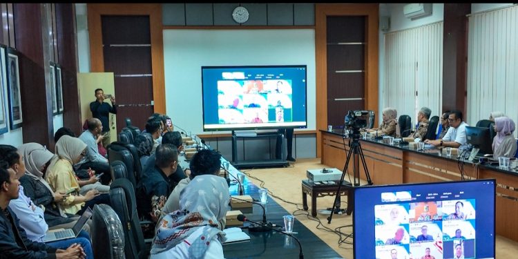 Pemkab Lotim Percepat Akses Keuangan Daerah