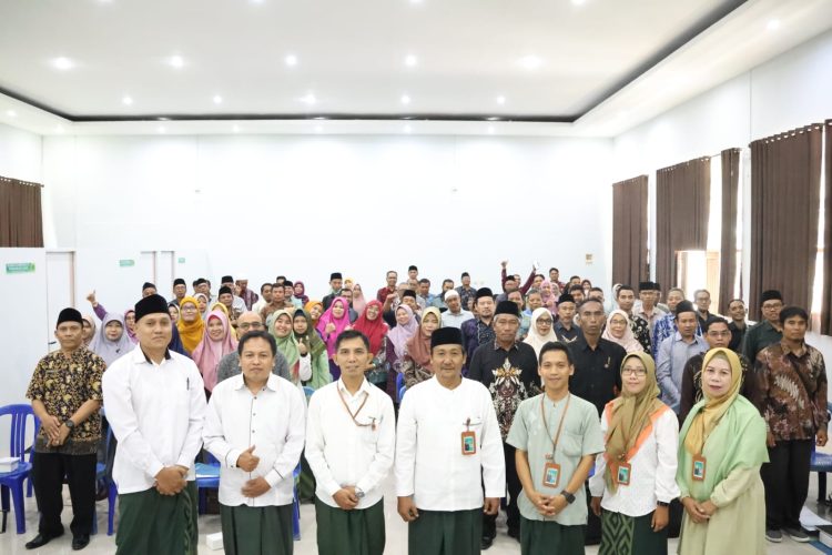 Kolaborasi Pendidikan Diperluas, FIP Hamzanwadi Teken PKS dan IA Bersama Ratusan Sekolah