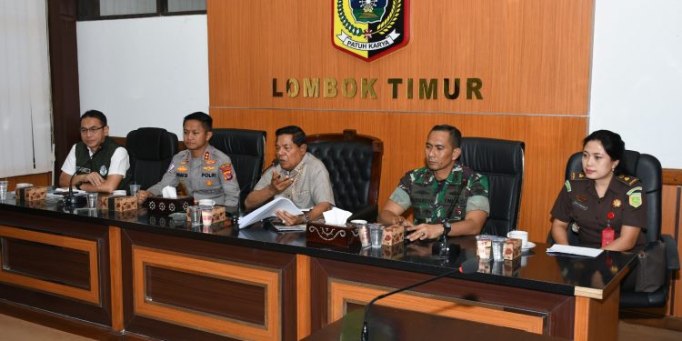 Bupati Lotim Lapor ke Menkopolhukam Kasus Karhutla