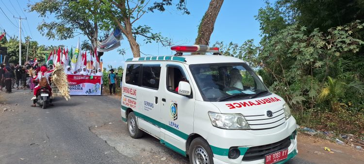 Pawai Gerak Jalan Meriahkan HUT RI ke-81, Pelajar Sakra Timur Tunjukkan Sportivitas dan Kreativitas