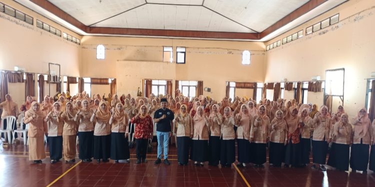 Darma Wanita Lotim Gandeng Satgaswil NTB Densus 88 AT Polri Sosialisasi Faham IRET, TCC, NVE
