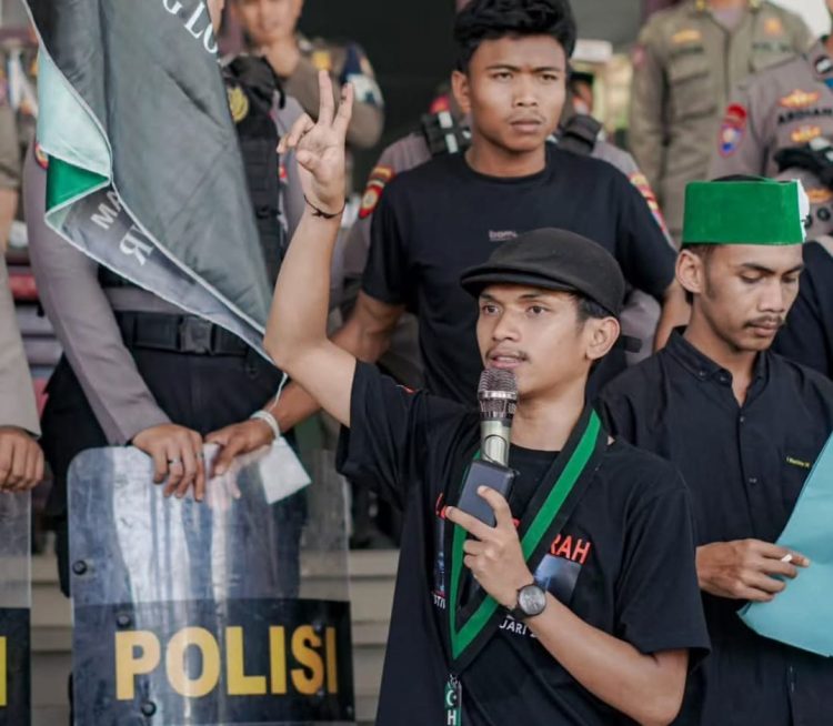 Dinilai Tidak Rasional, HMI Tolak Wacana Proyek Rehab Masjid Agung Selong
