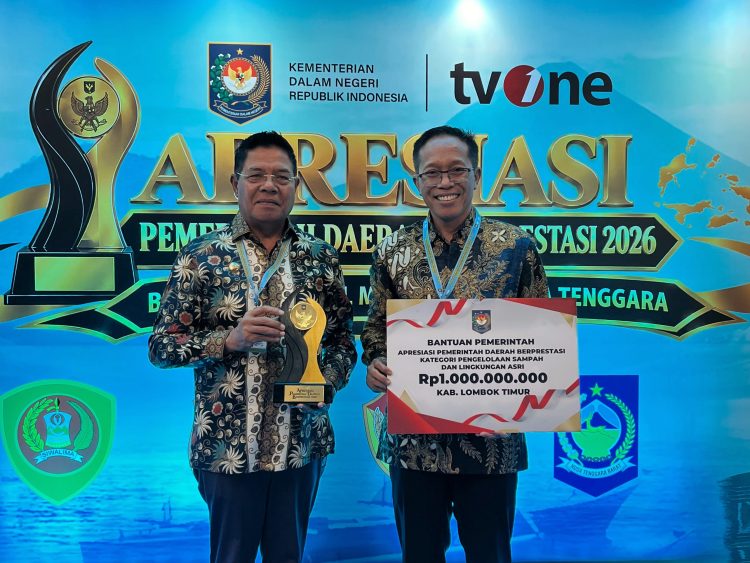 Lotim Juara 3 Nasional Pengelolaan Sampah, Bawa Pulang Uang Rp 1 Milyar