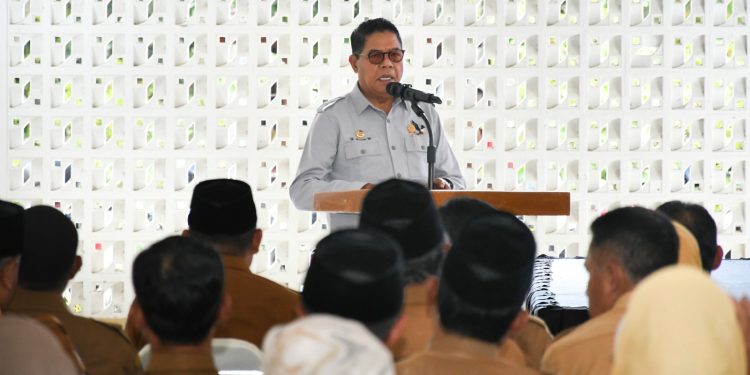 Bupati Lotim Sebut Tiga Pilar Penting Kelola Anggaran Revitalisasi Pendidikan