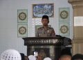 Kapolres Lombok Timur Ajak Warga Tangkal Hoaks Lewat Program Jumat Keliling